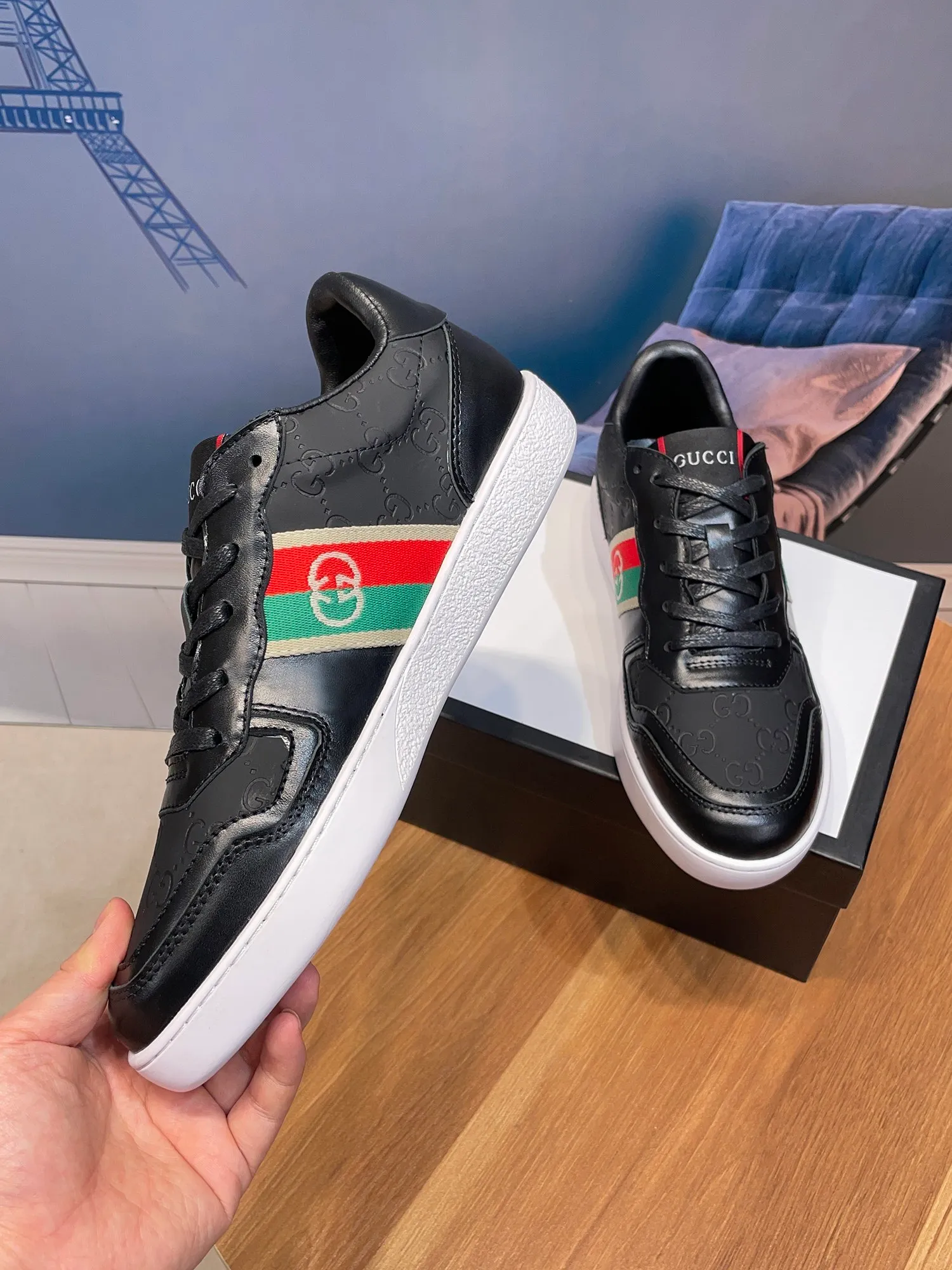 Factory price: 400💰New model is here again! [Gucci Sports Men's Shoes] Gucci fashionable casual men's shoes 🇨🇳Original 1:1 mold, new model debuts first💯Not high-profile but avant-garde, simple, low-key and fashionable, super versatile style🌿Made of original cowhide➕Sheepskin lining🎋The version is comfortable on the feet, first-class workmanship🍍Size 38-44